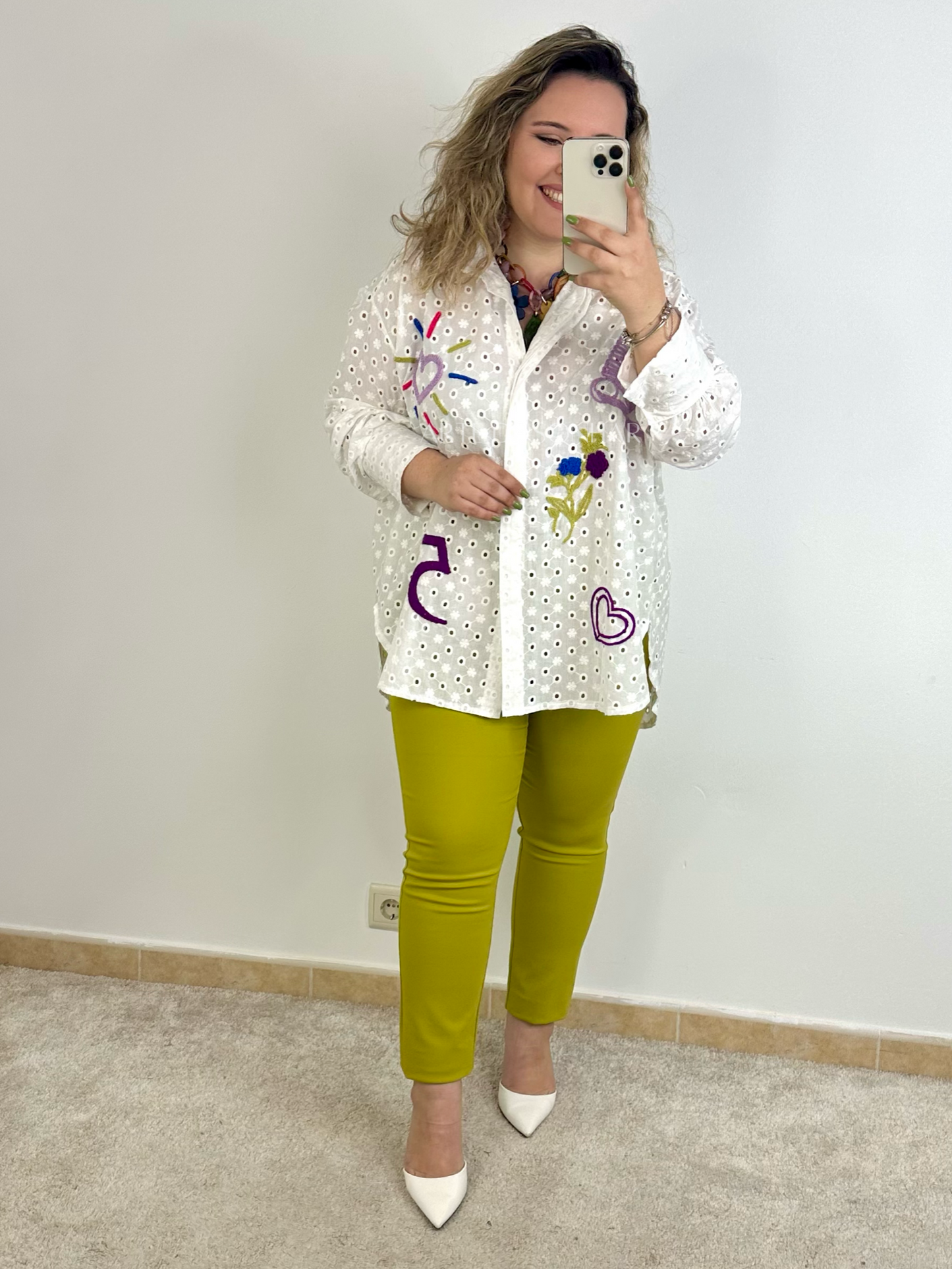 Camisa bordados