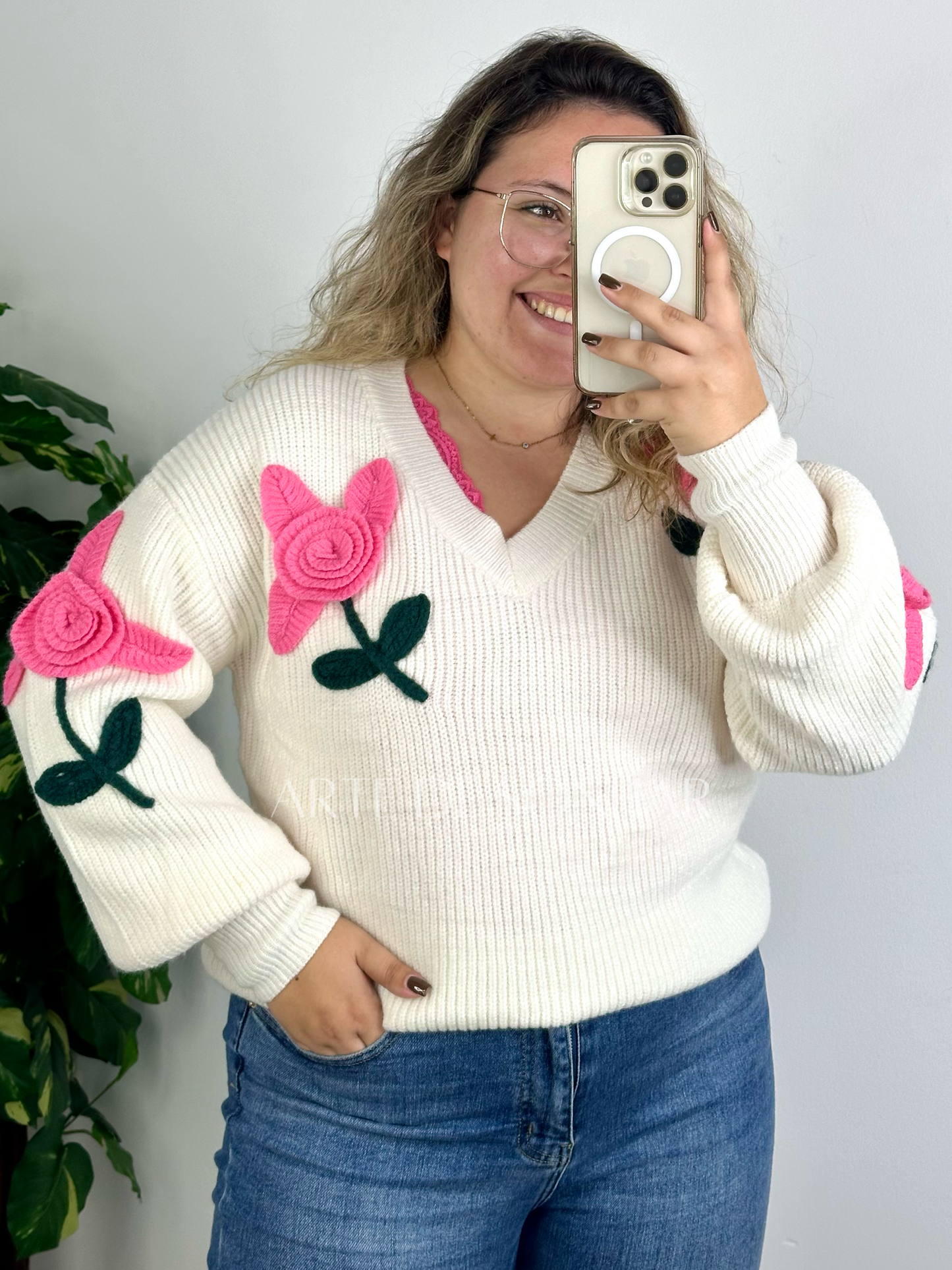 Camisola de malha pérola com flores