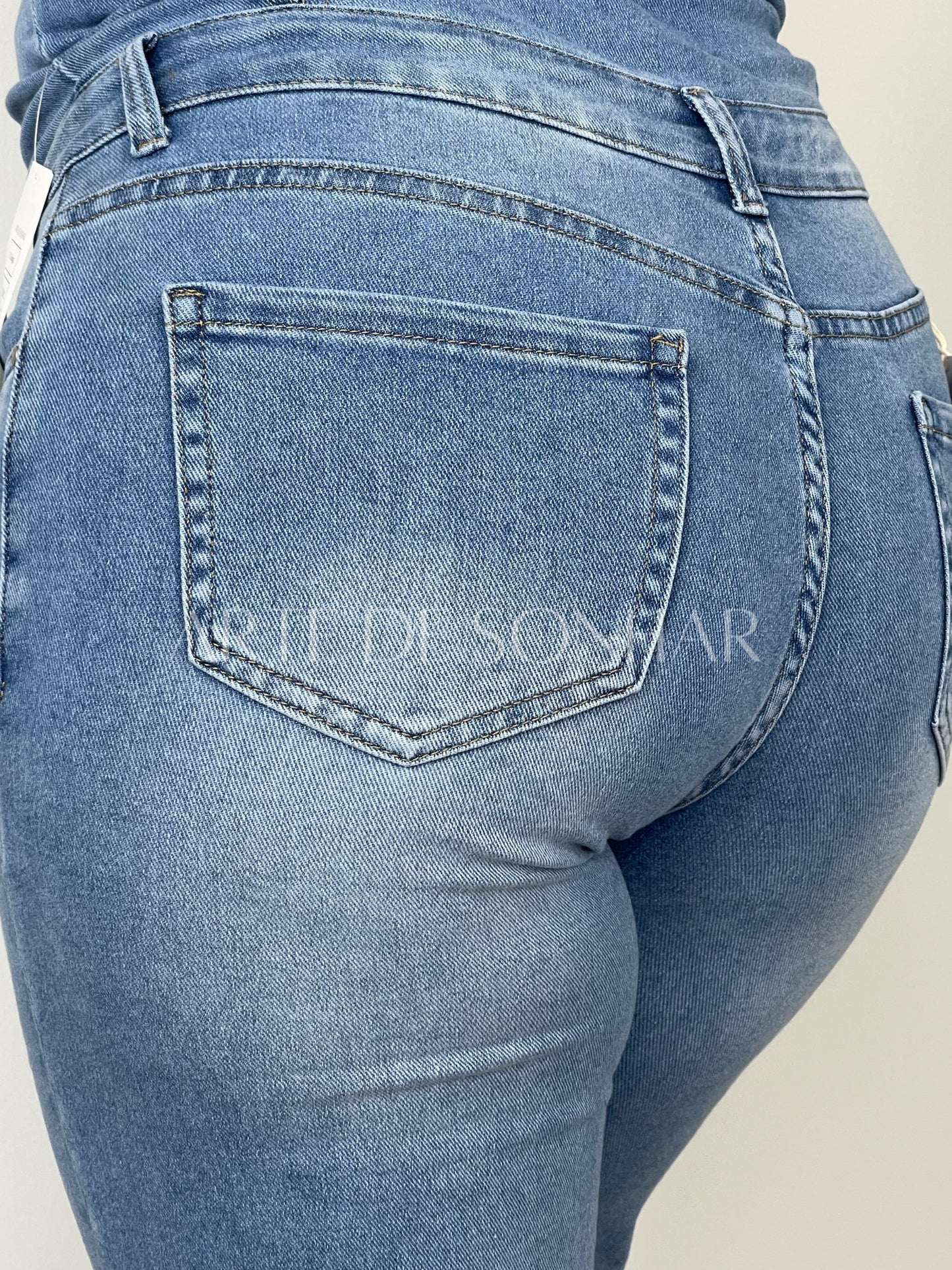 Macacão de ganga efeito cai cai e calça regular fit