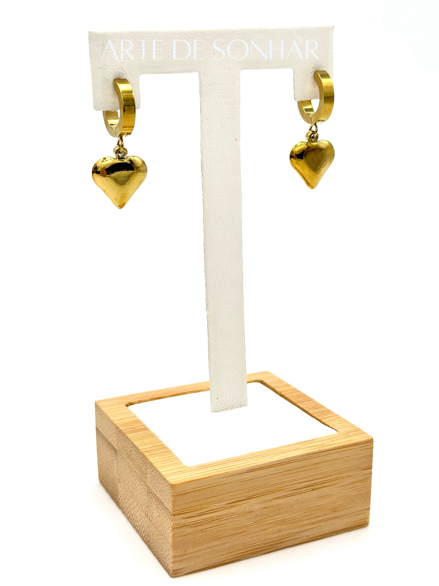 Argolas com corações