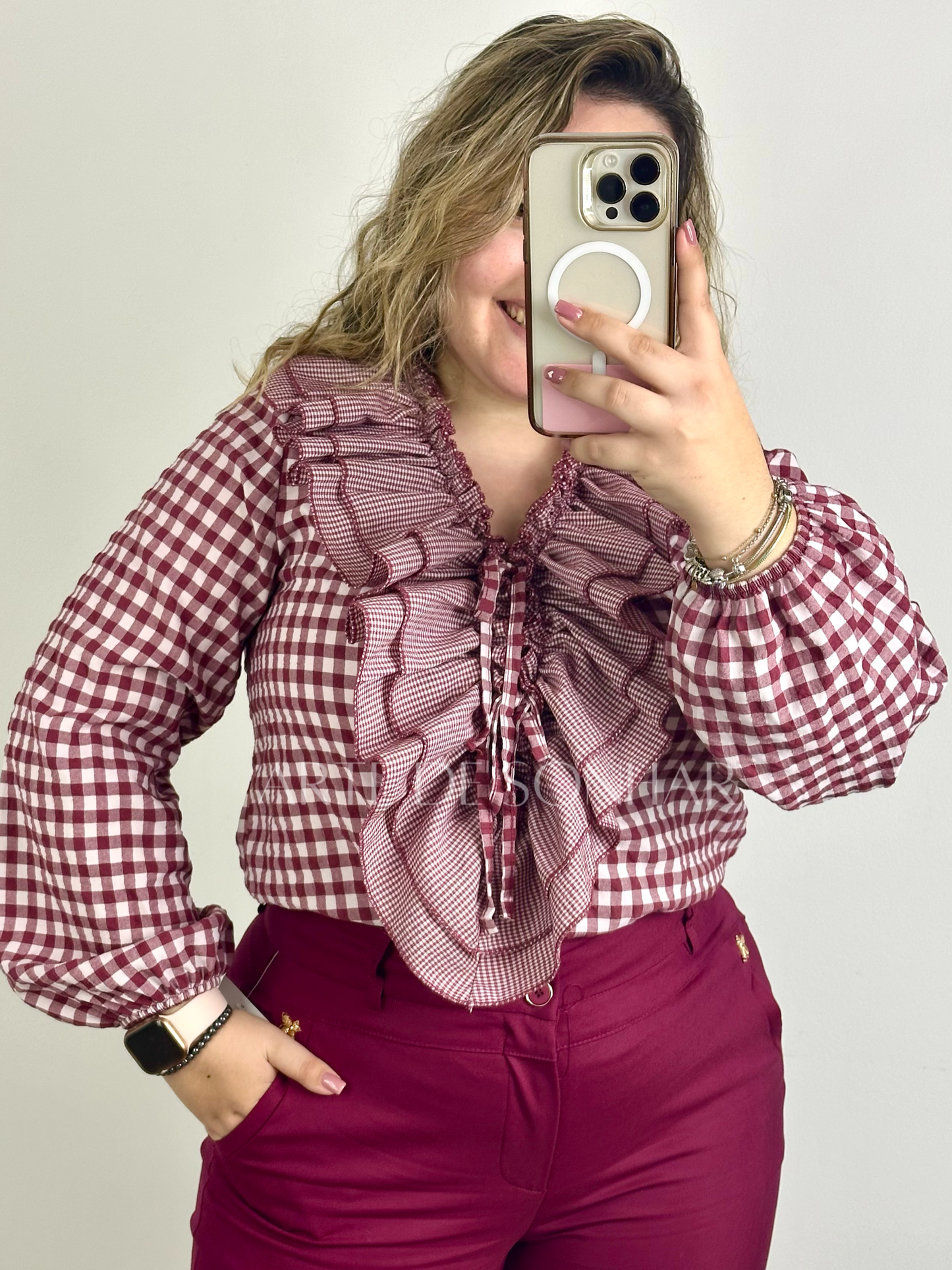 Blusa do xadrez com folhos
