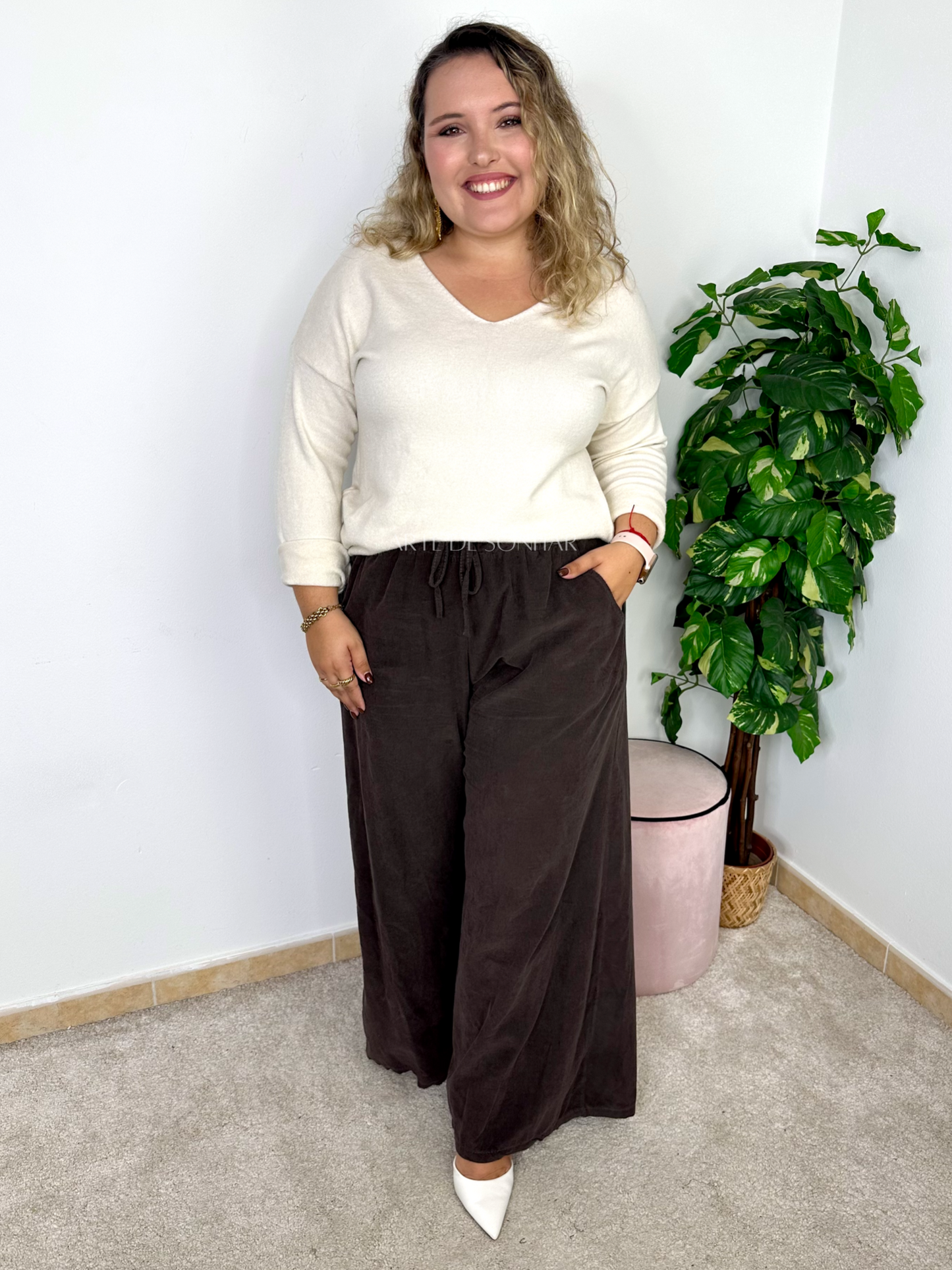 Calças de bombazine castanhas