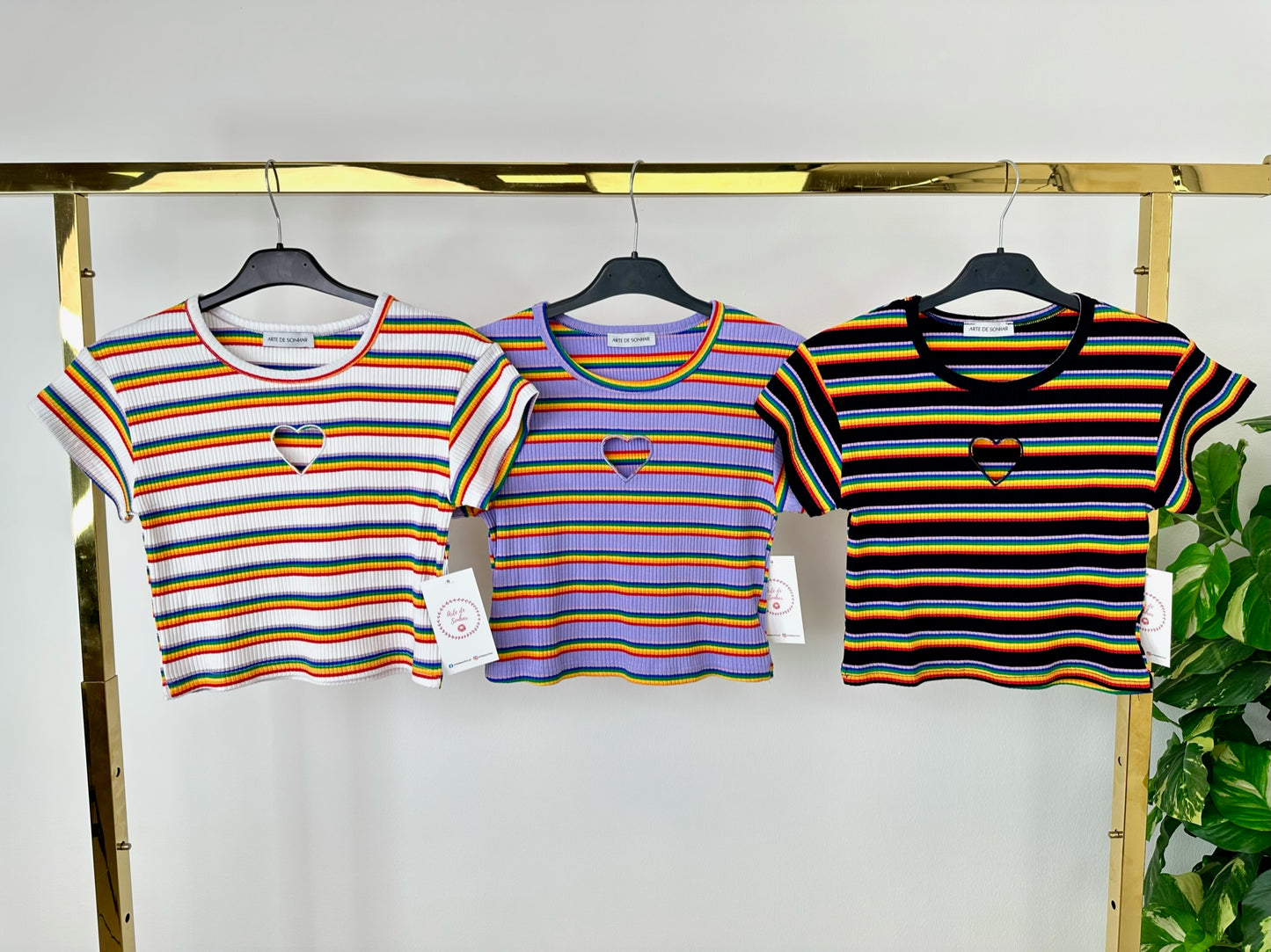 T-shirts arco-íris