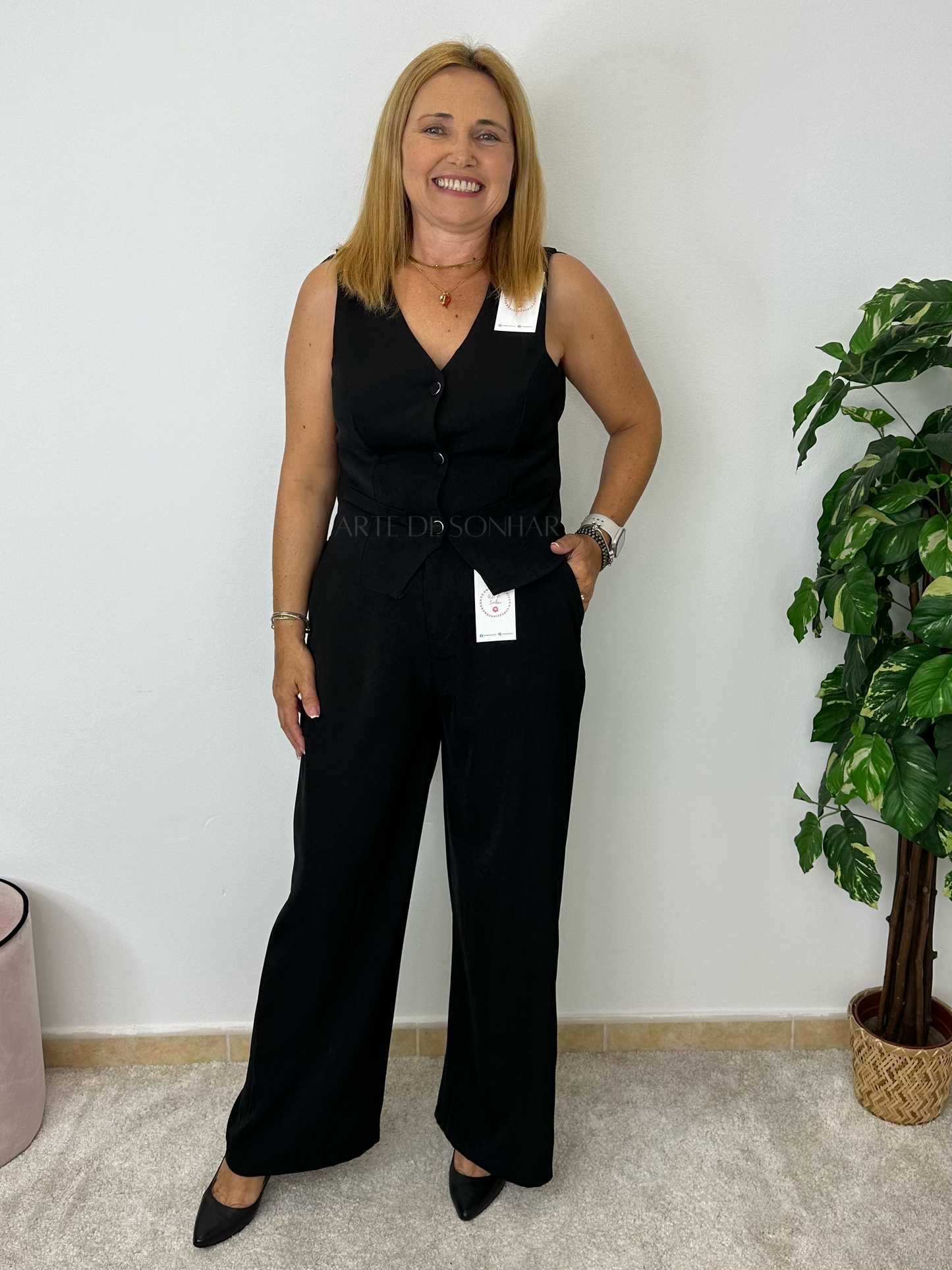 Conjunto de fato com três peças