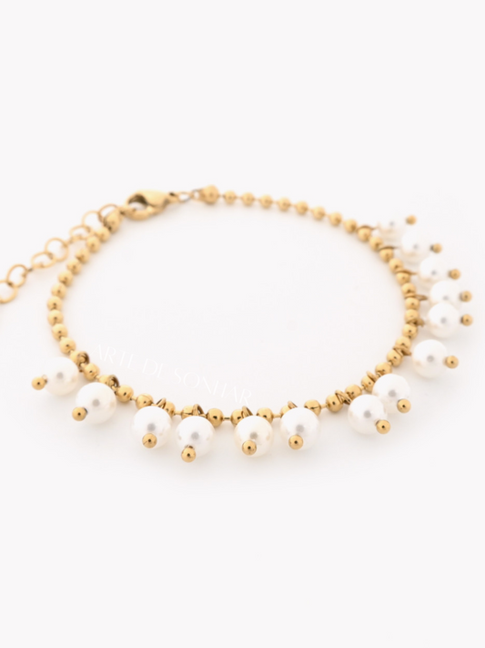Pulseira com bolinhas e pérolas