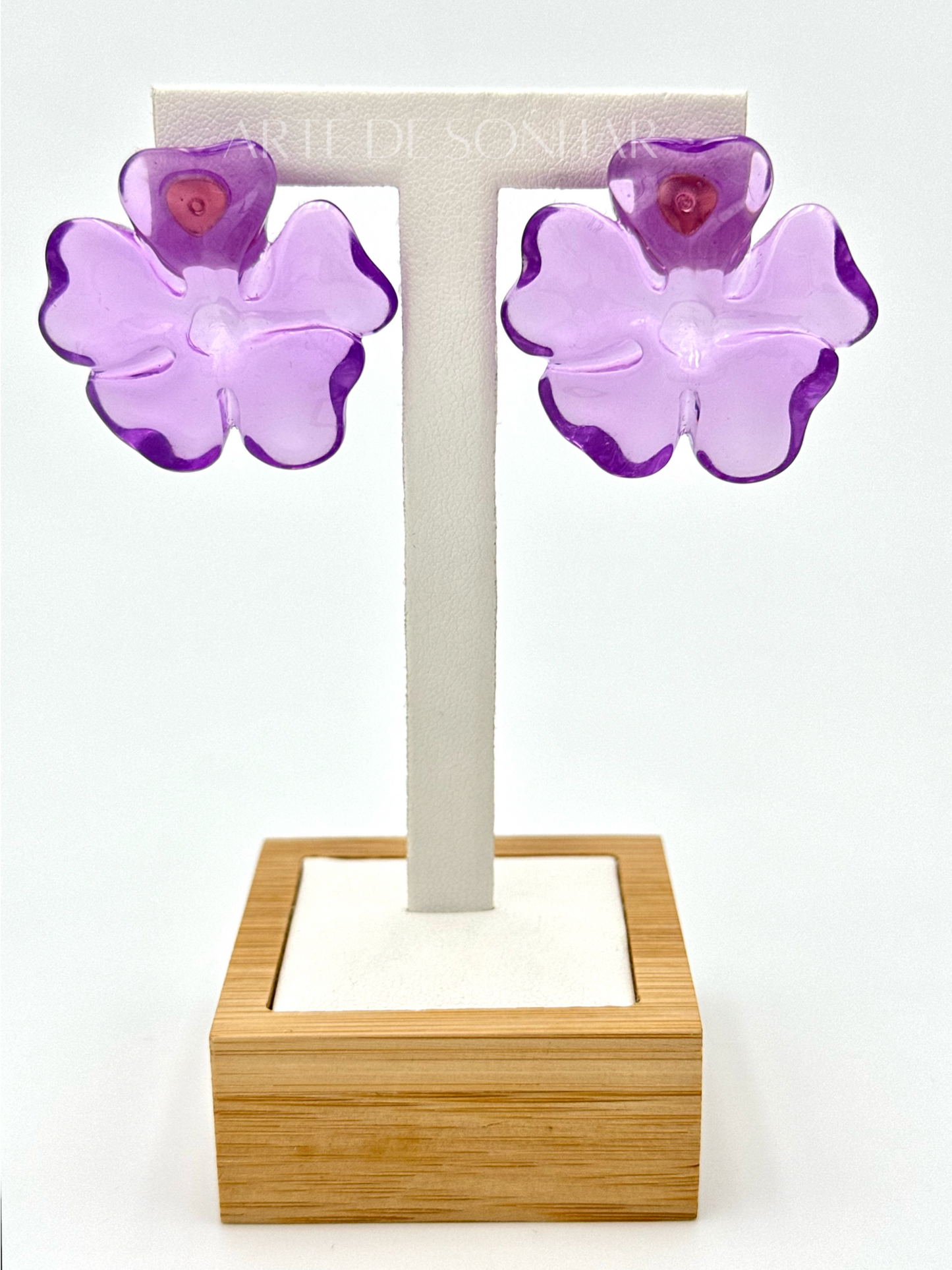 Brincos da flor lavanda