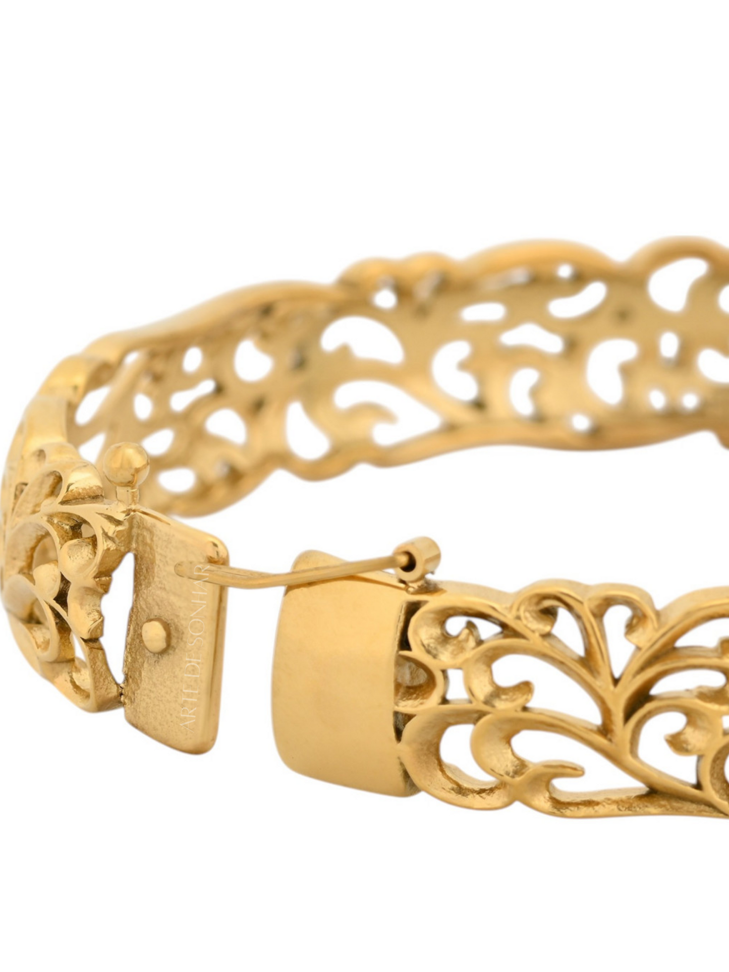 Pulseira rígida estilo filigrana