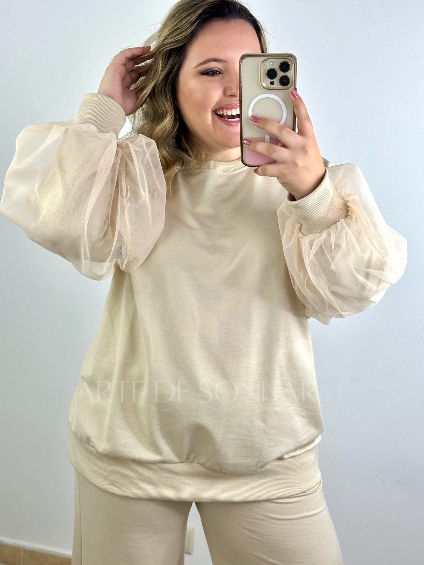 Camisola bege com manga tule 🇵🇹