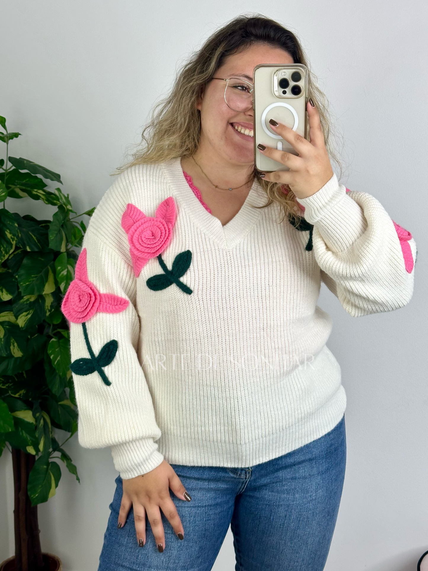 Camisola de malha pérola com flores