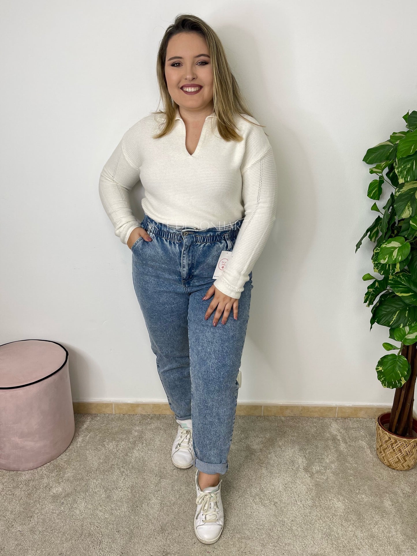 Camisola polo com malha riscada