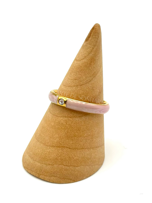 Aliança dourada e lavanda com brilhante