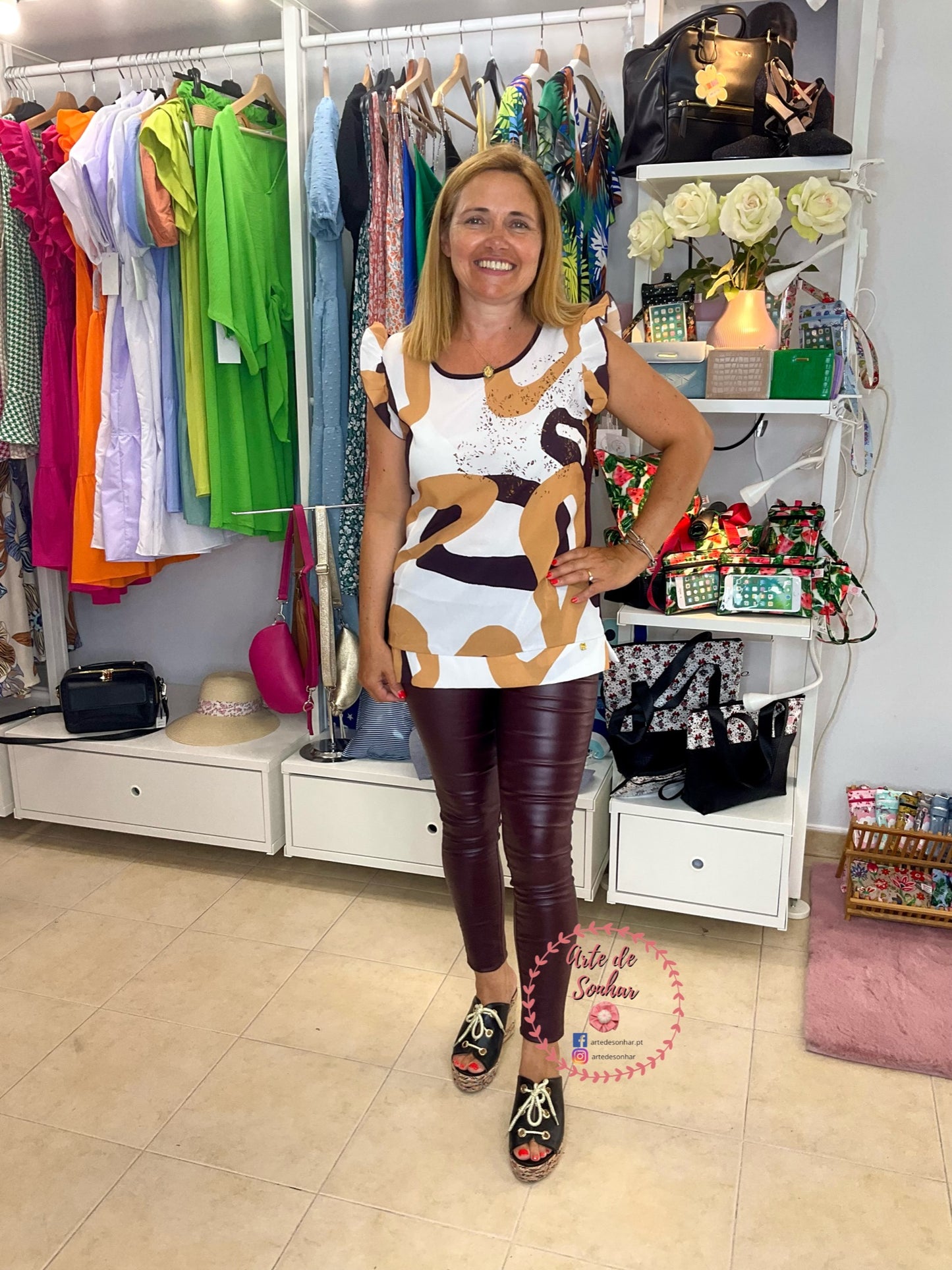 Blusa com ondas vinho e camel 🇵🇹