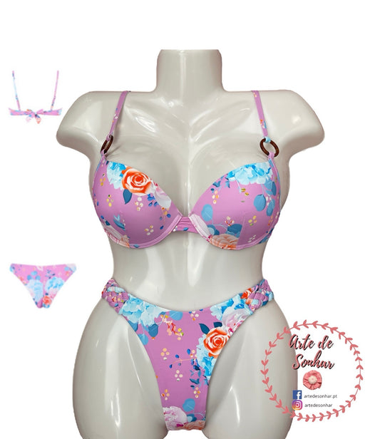 Cueca rosa de flores com trança