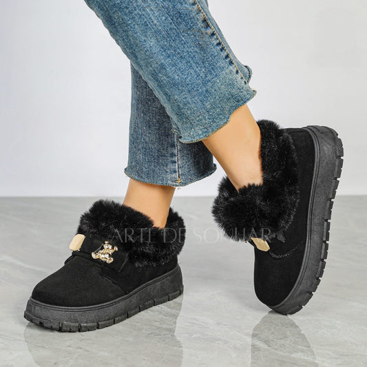Sapatos com pelo e ursinho