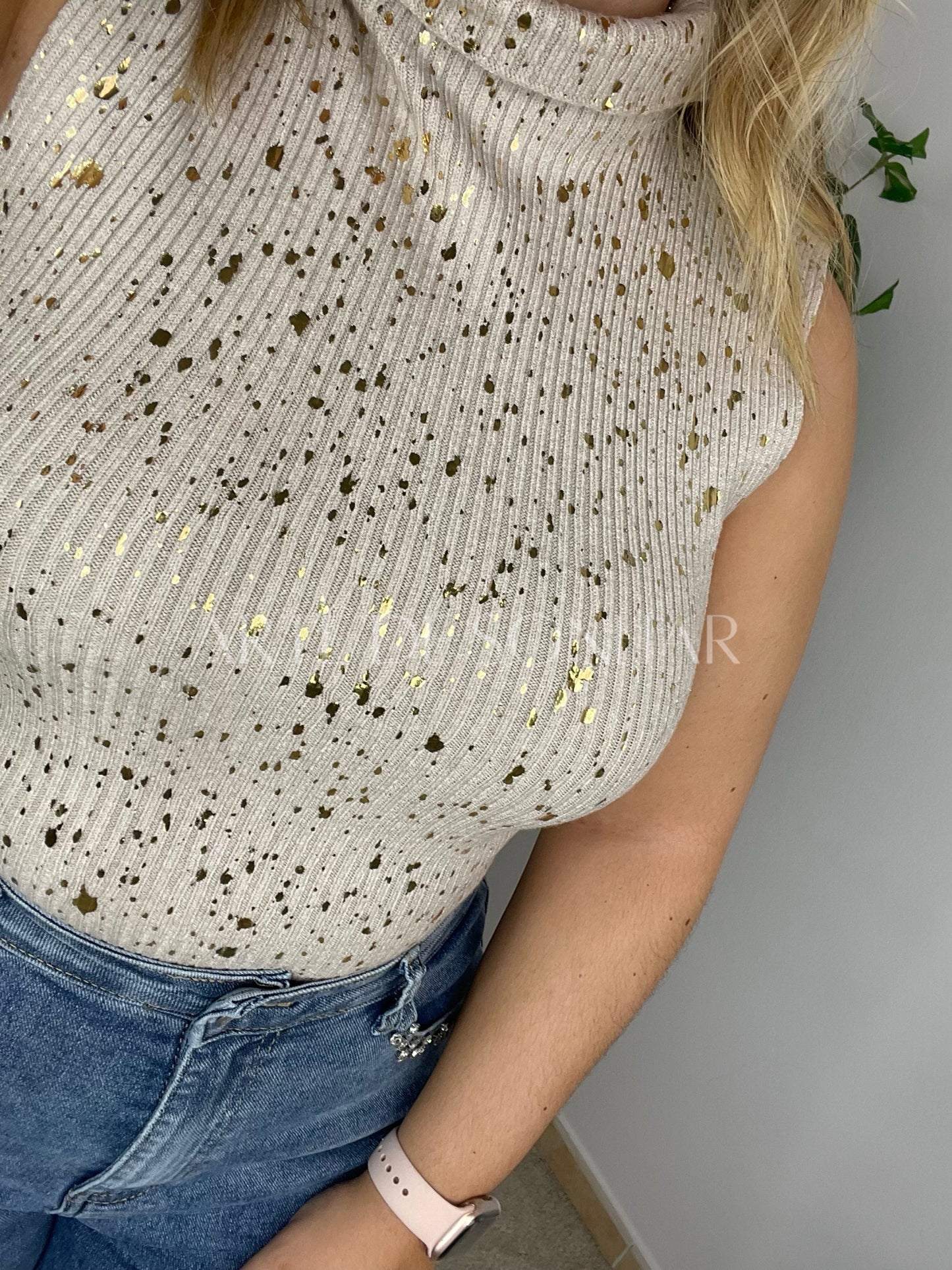 Camisola de malha com efeitos dourados