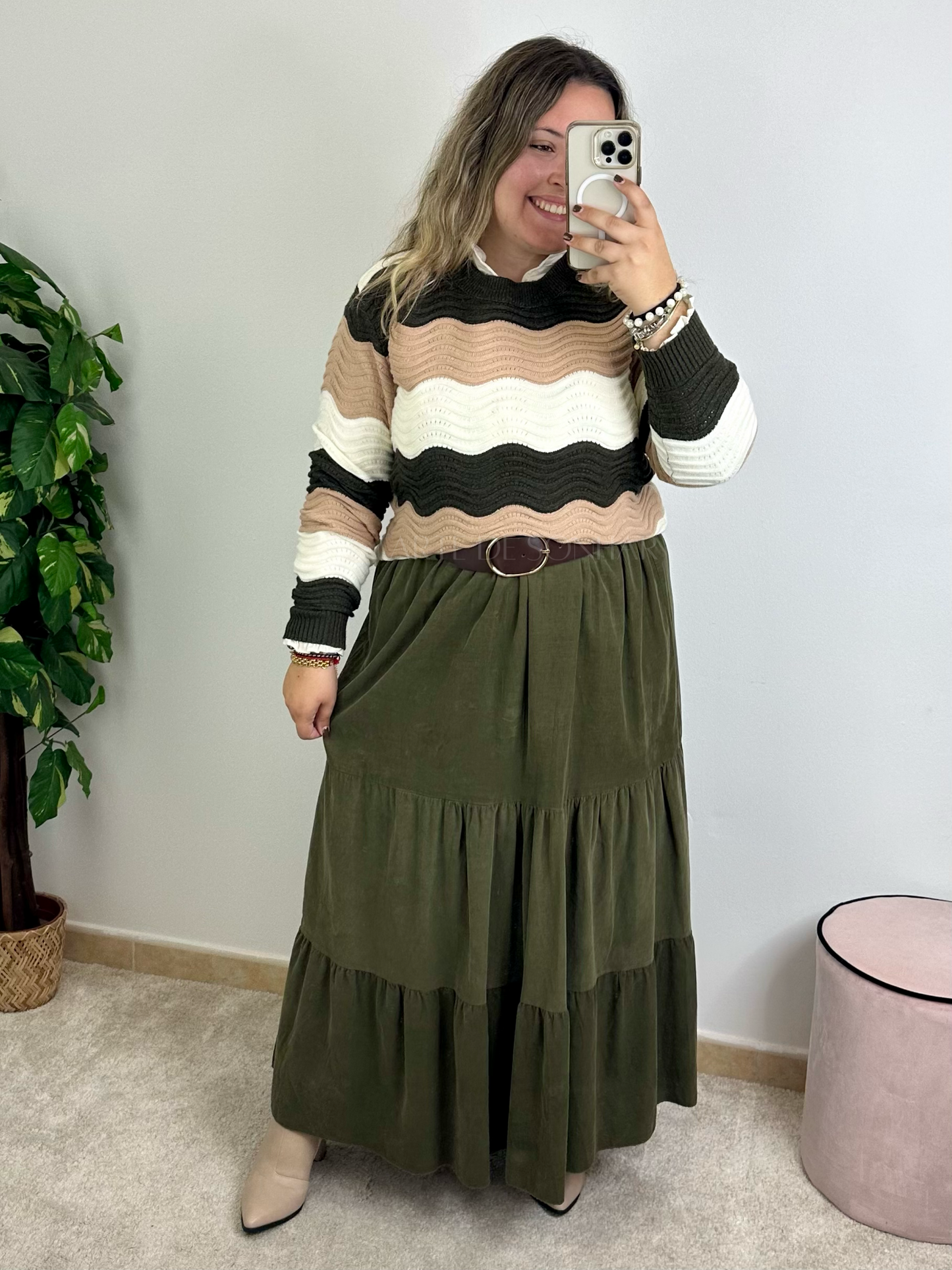 Camisola de riscas onduladas