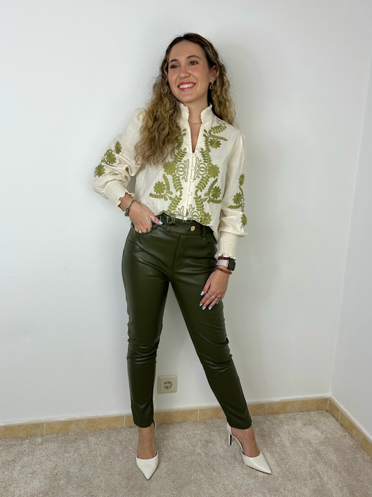 Calças de napa verde