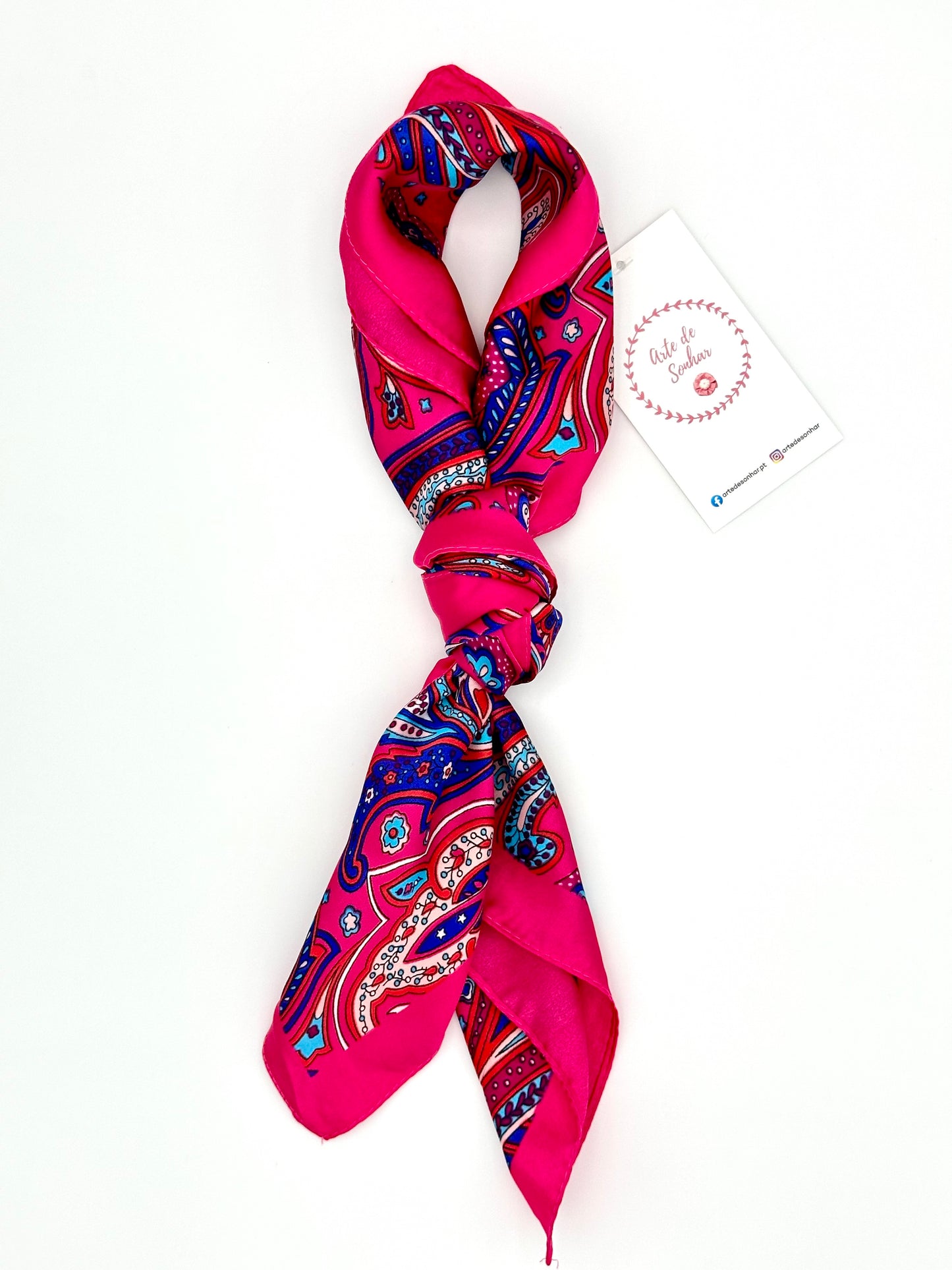 Lenço acetinado rosa