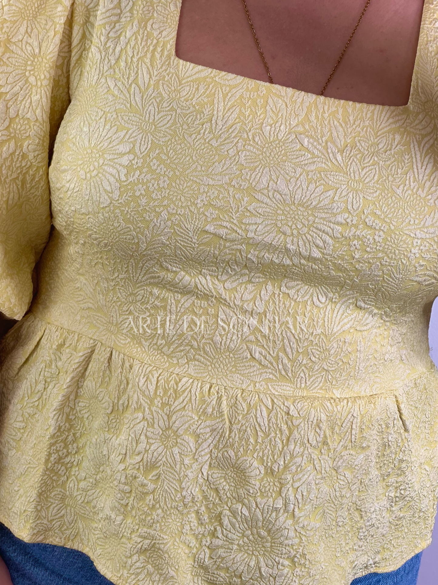 Blusa princesa amarela
