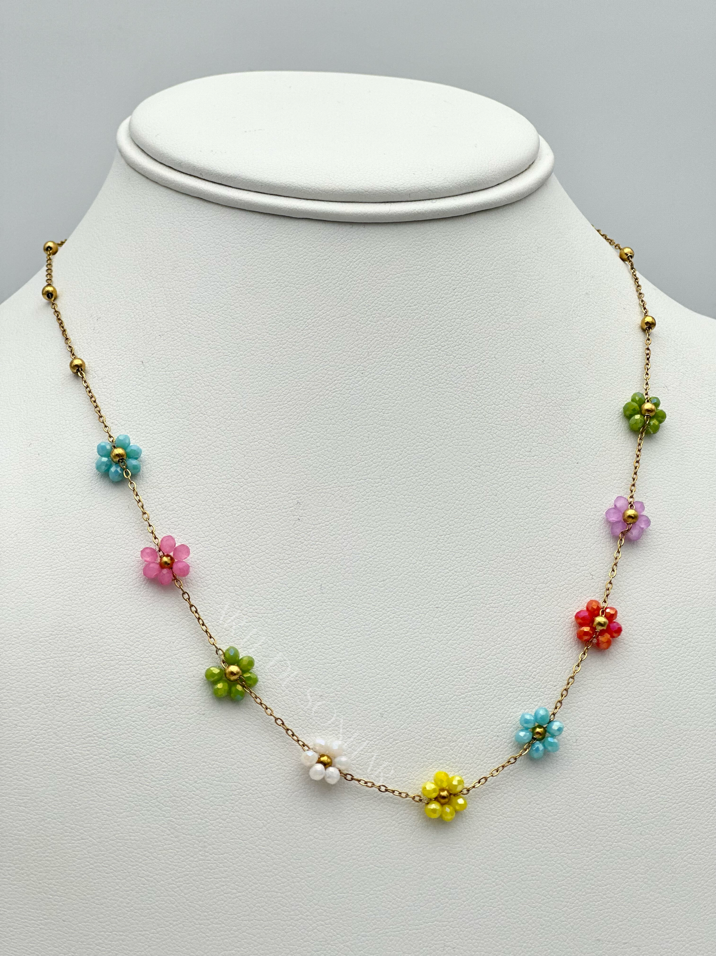 Colar de flores multicor