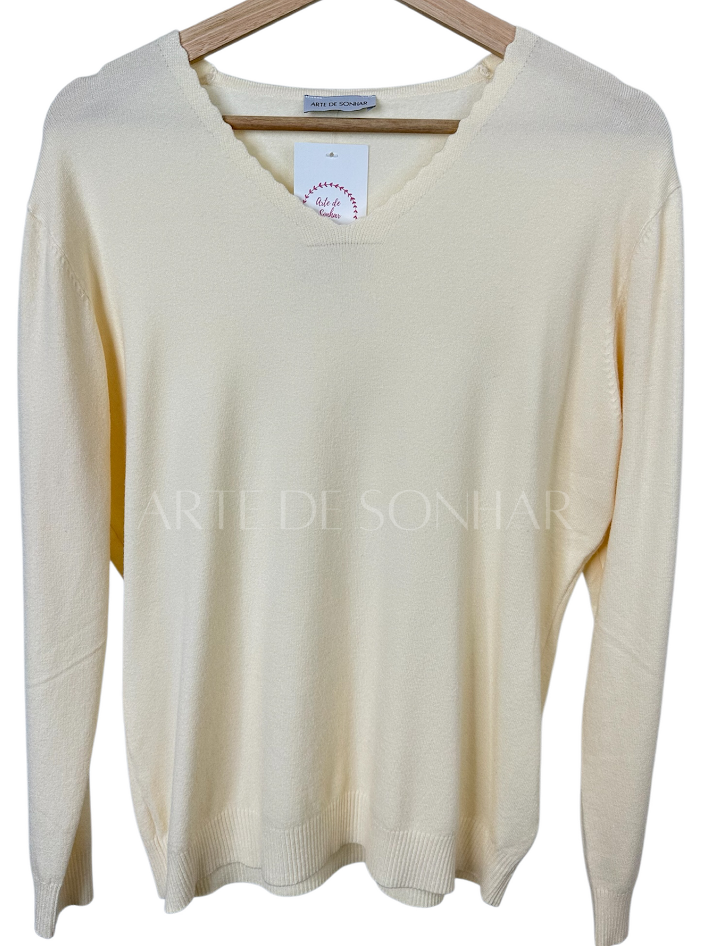 Camisola de malha com gola rebicada
