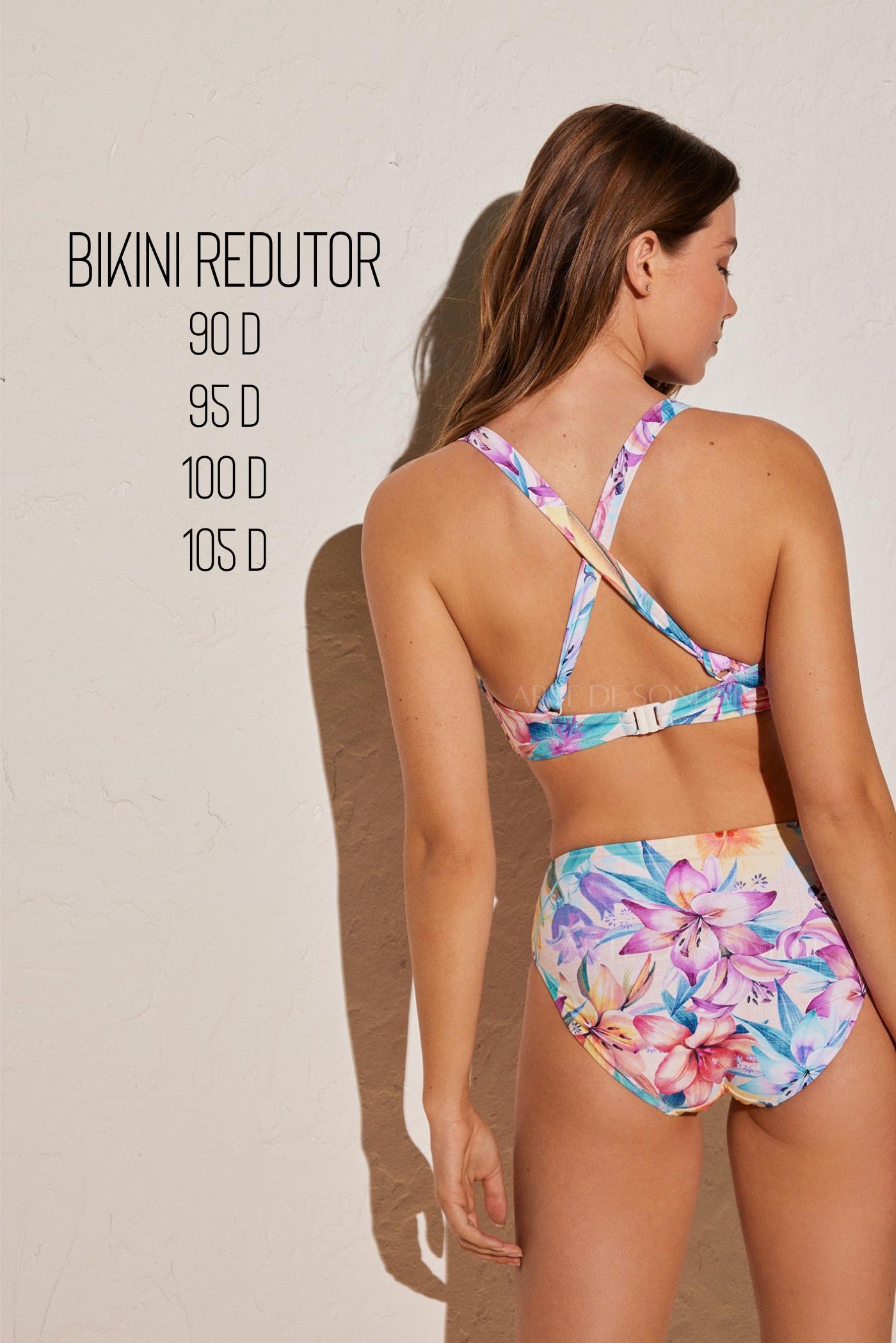 Bikini redutor com flores