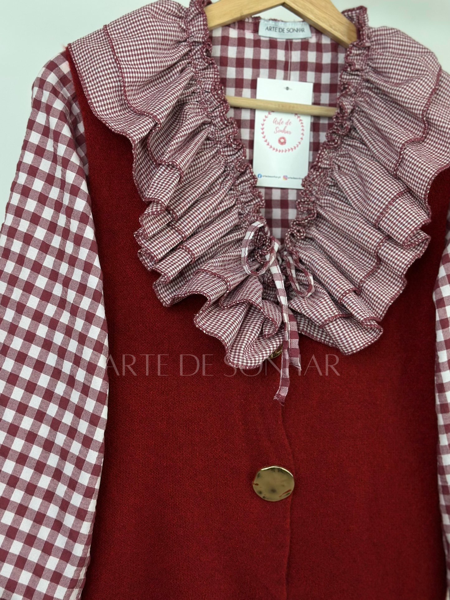 Blusa do xadrez com folhos