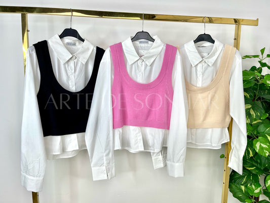 Conjunto de camisa branca com top de malha