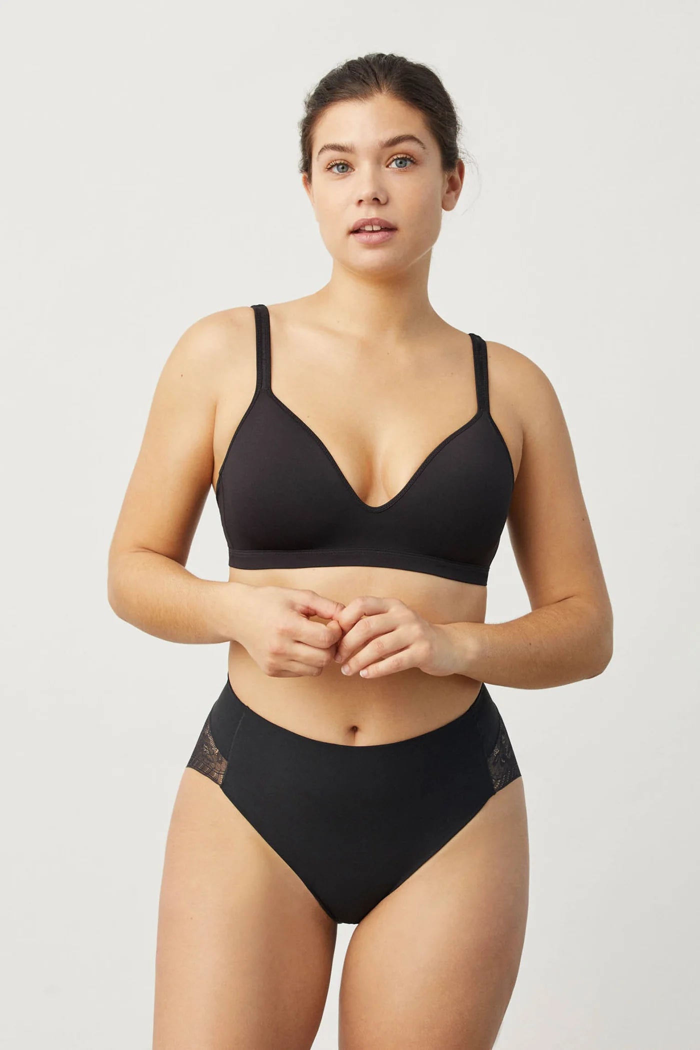 Cueca Redutora com Renda