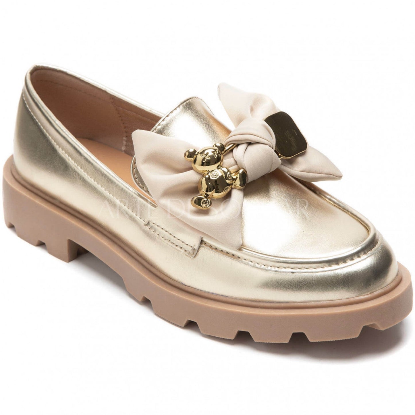 Sapatos com laço e ursinho