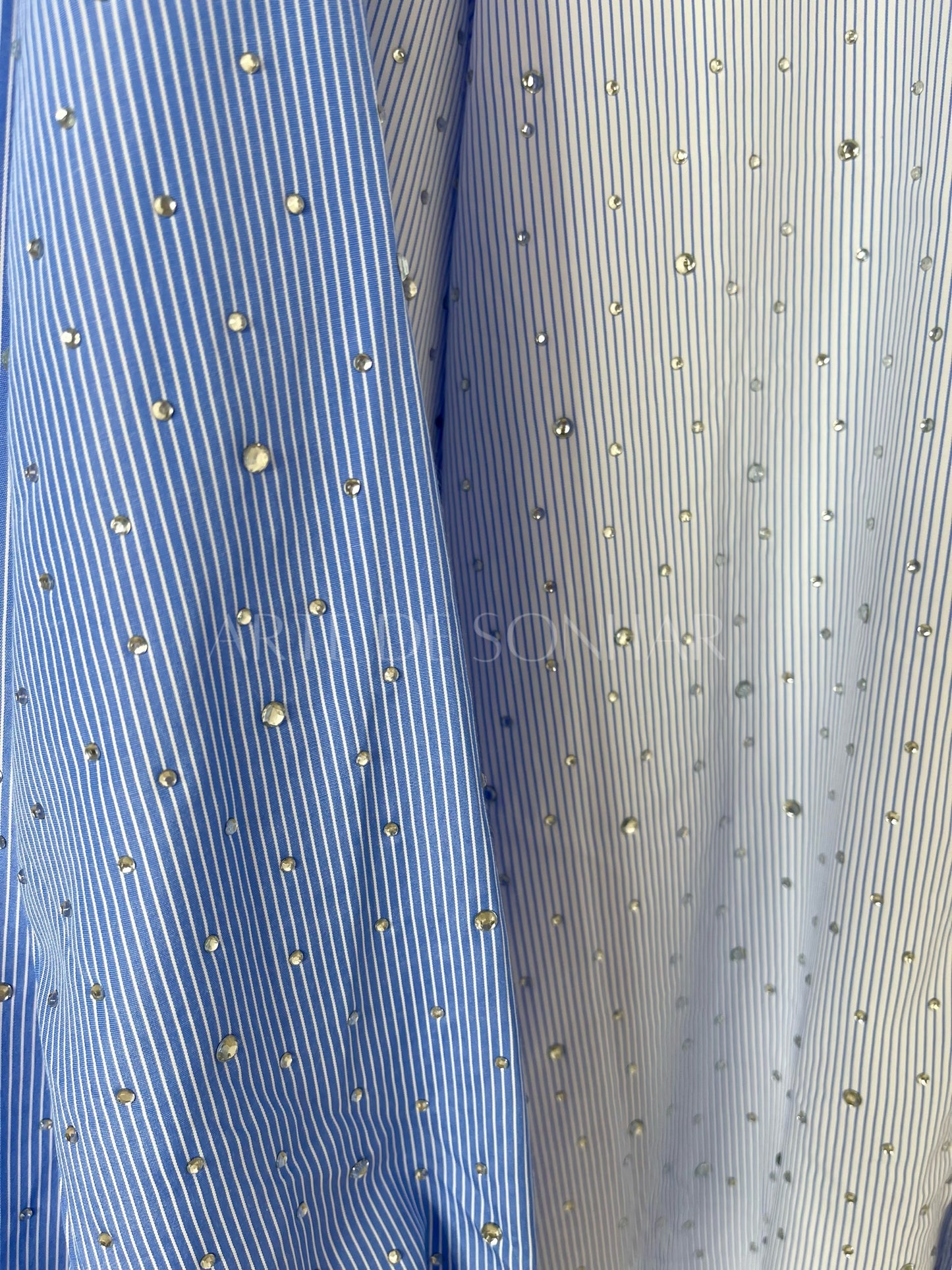 Camisa de riscas com cristais