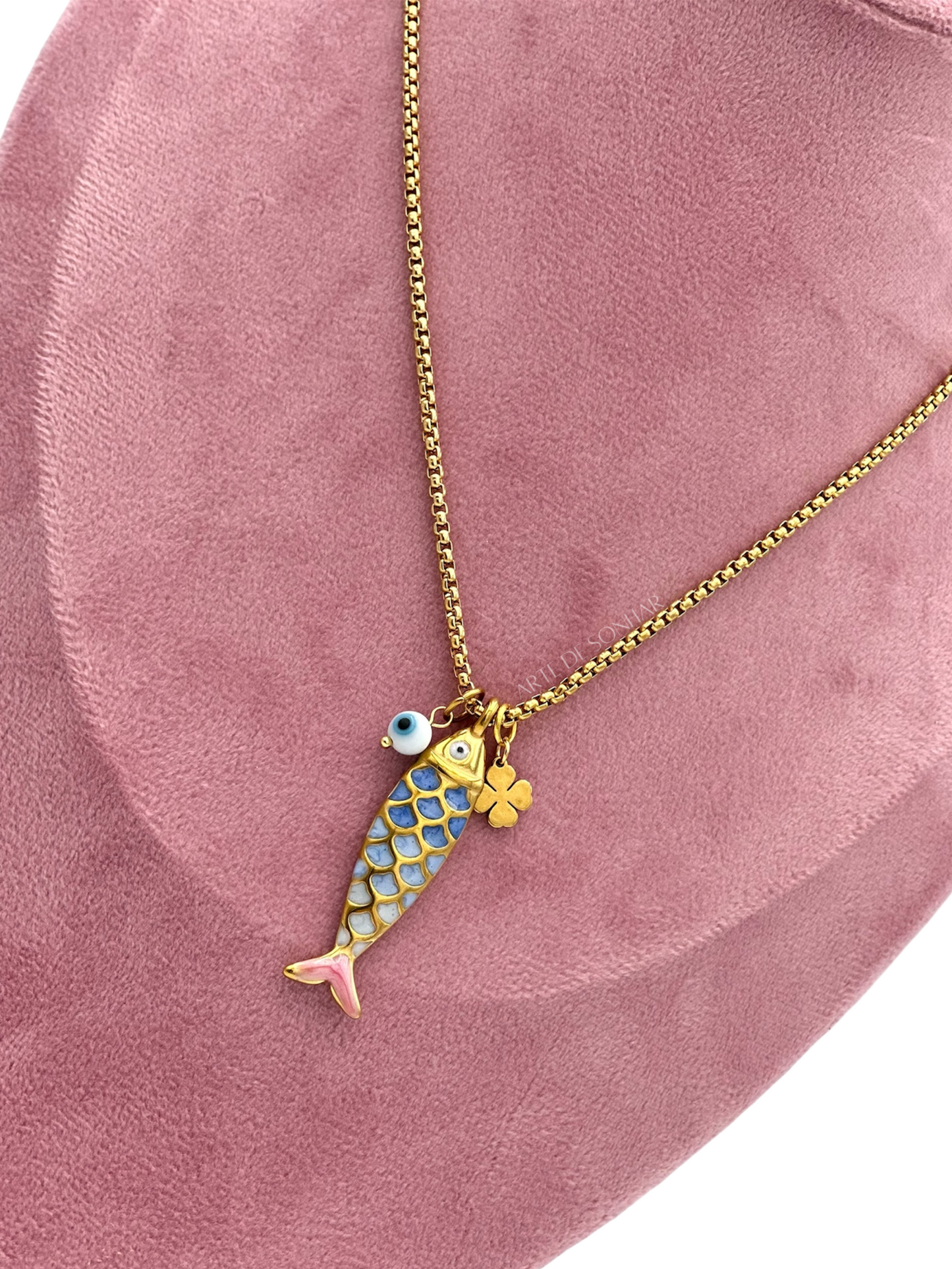 Colar do peixinho azul