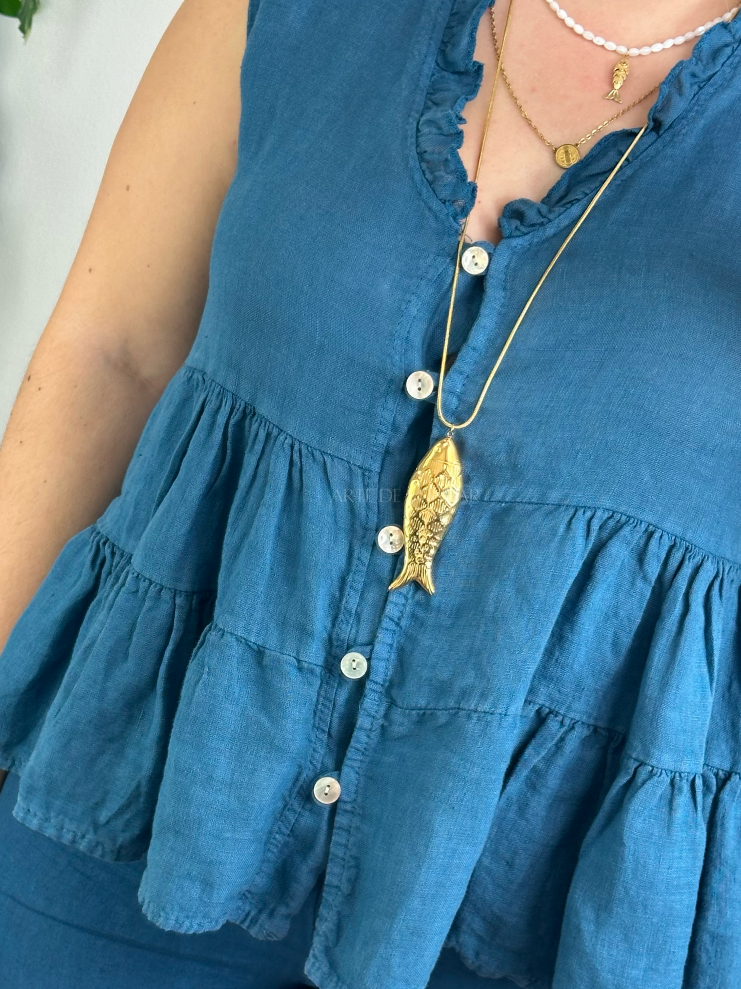 Blusa de linho petróleo com folhinhos