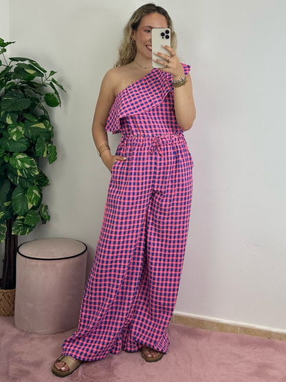 Calça de quadradinhos rosa e azul