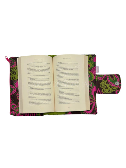 Capa de livro impermeável com bolso castanha com flores rosa