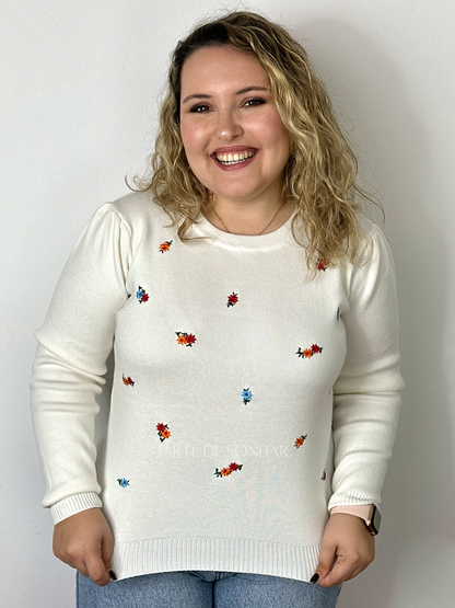 Camisola de malha branca com flores bordadas