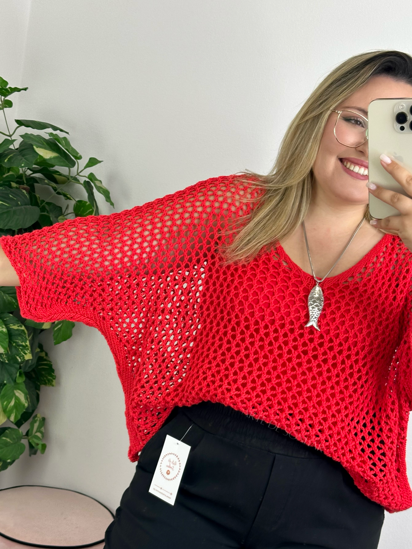 Camisola de rede vermelha