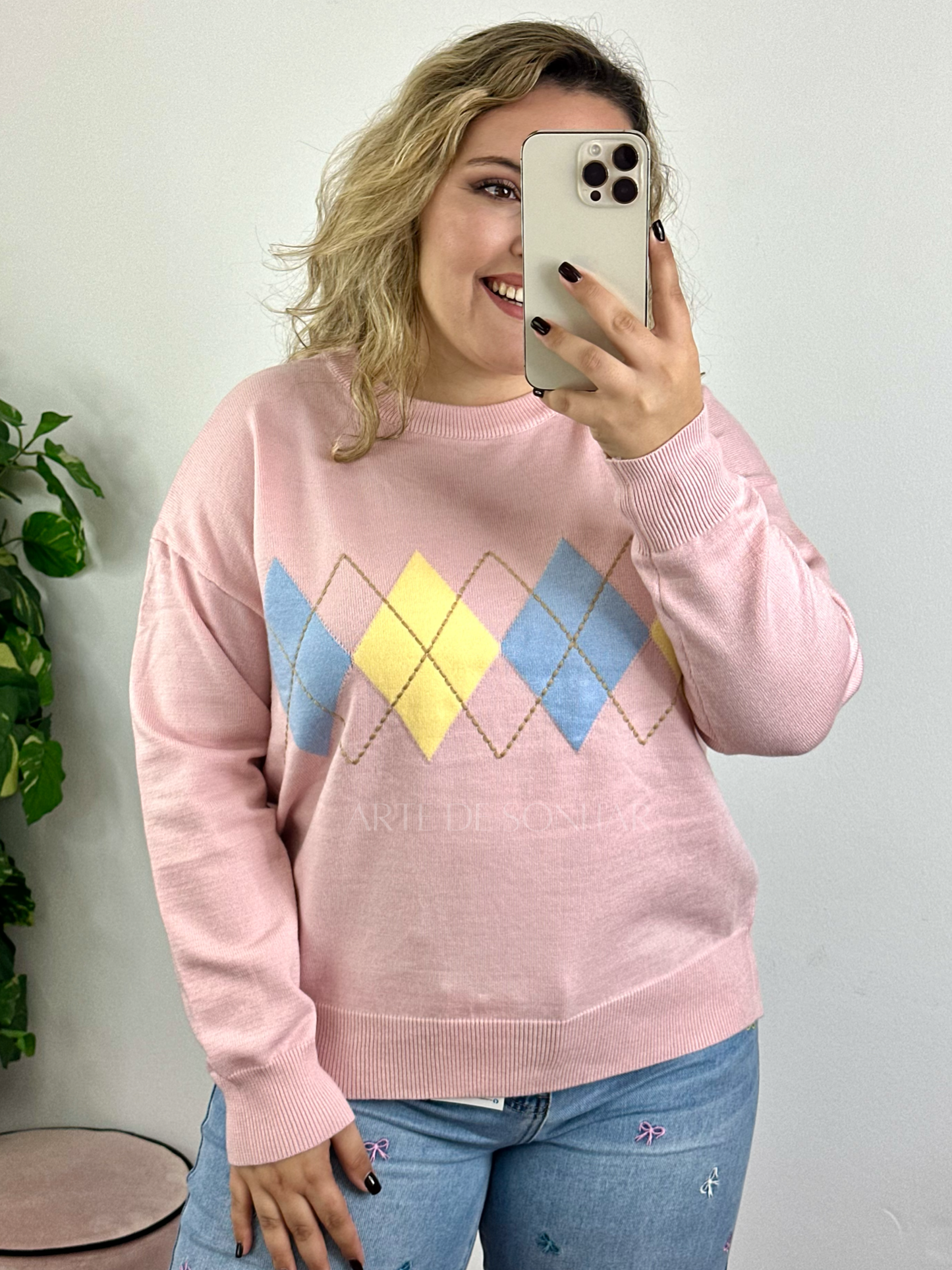 Camisola dos losangos rosa