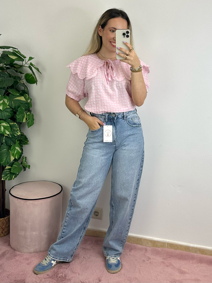 Blusa vichy rosa com babados e manga curta