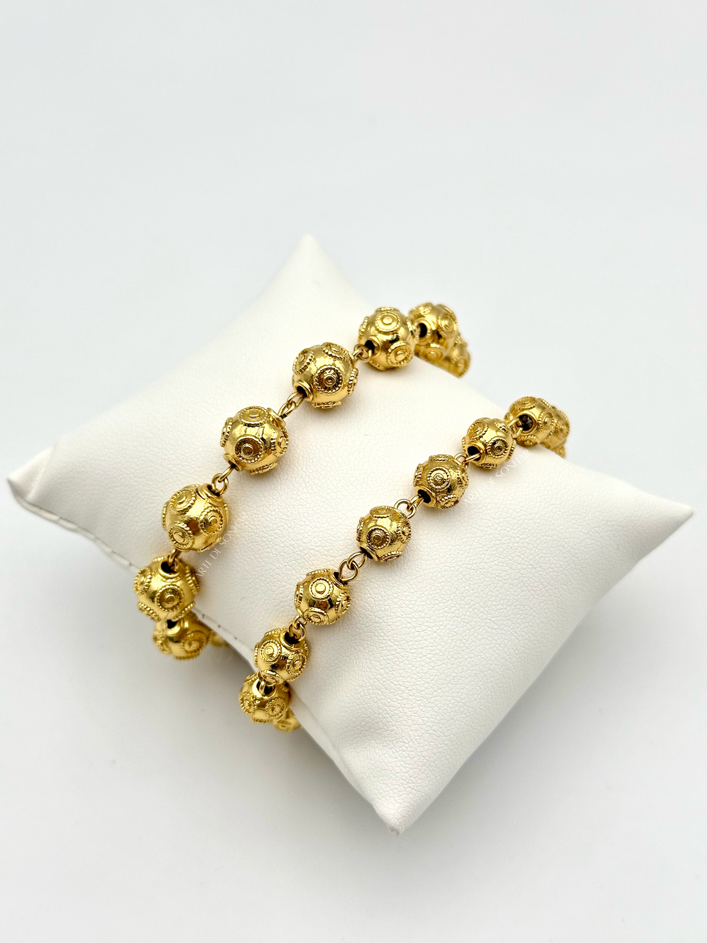 Pulseira contas de Viana dourada 10 mm