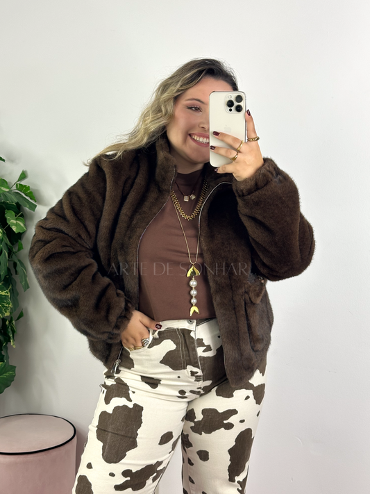 Casaco de pelinho castanho