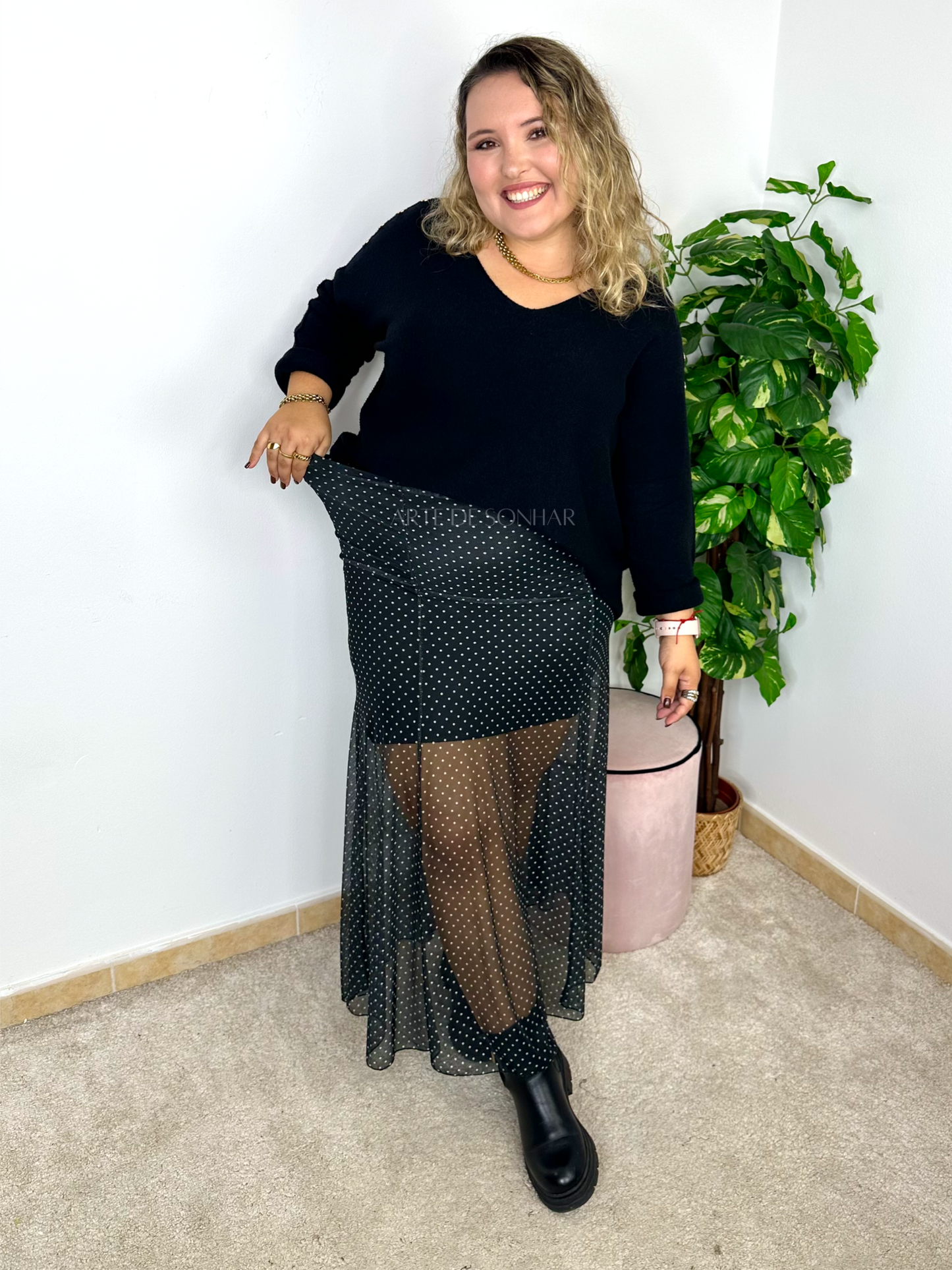 Saia de tule preta com bolinhas