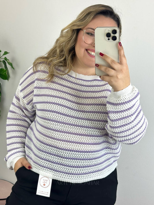 Camisola branca de crochet de manga comprida com riscas lavanda