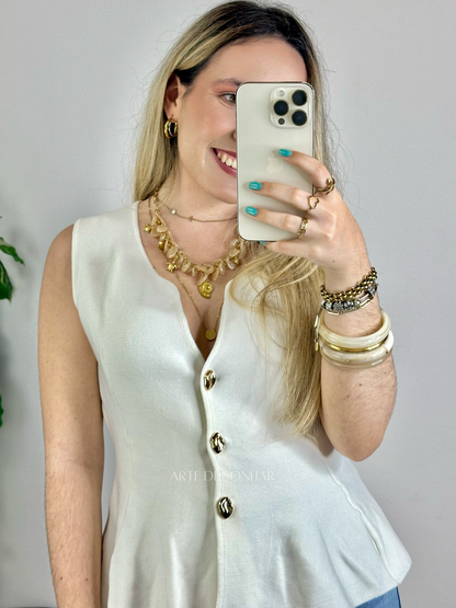 Colete evasê branco