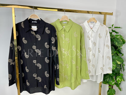 Camiseiro com cornucópias