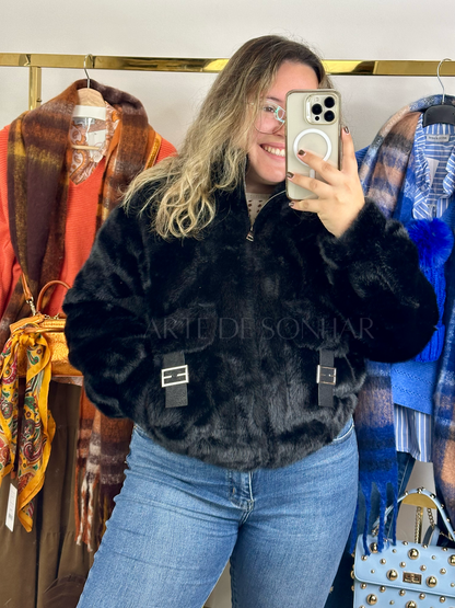 Casaco bomber de pelo preto