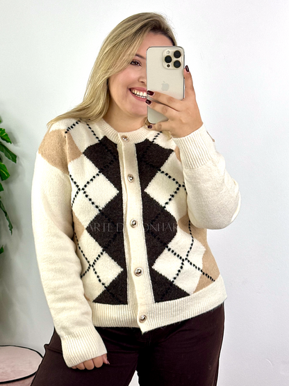 Casaco dos losangos bege