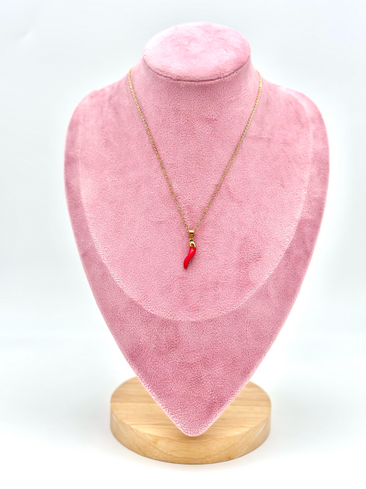 Colar dourado da pimentinha