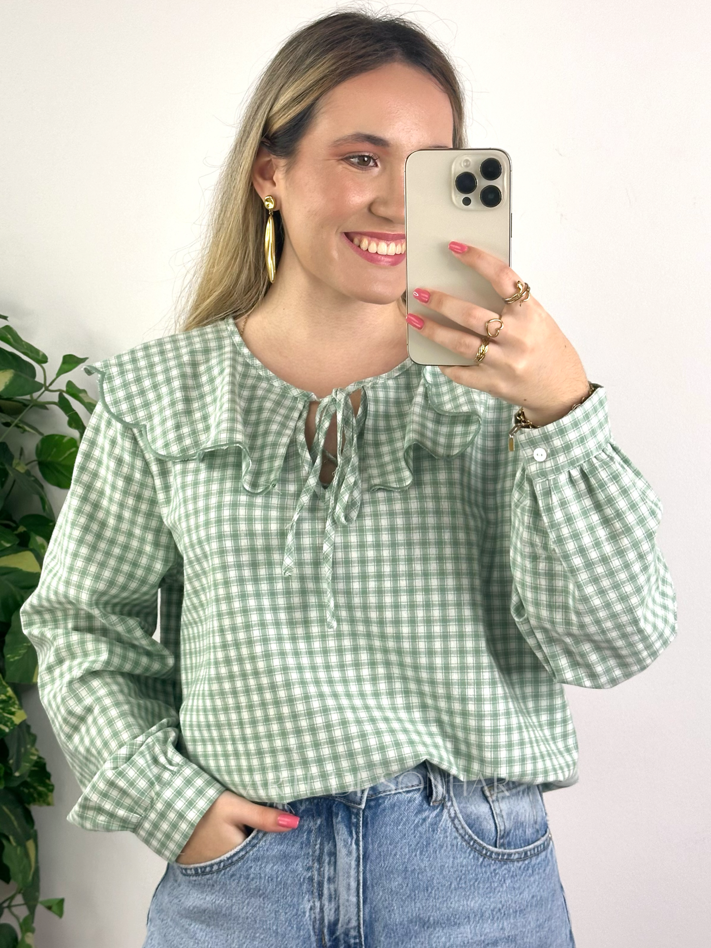 Blusa dos quadradinhos com babados verde