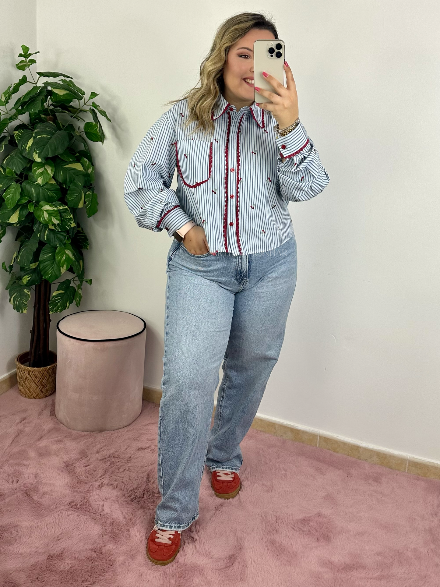 Camisa das cerejas